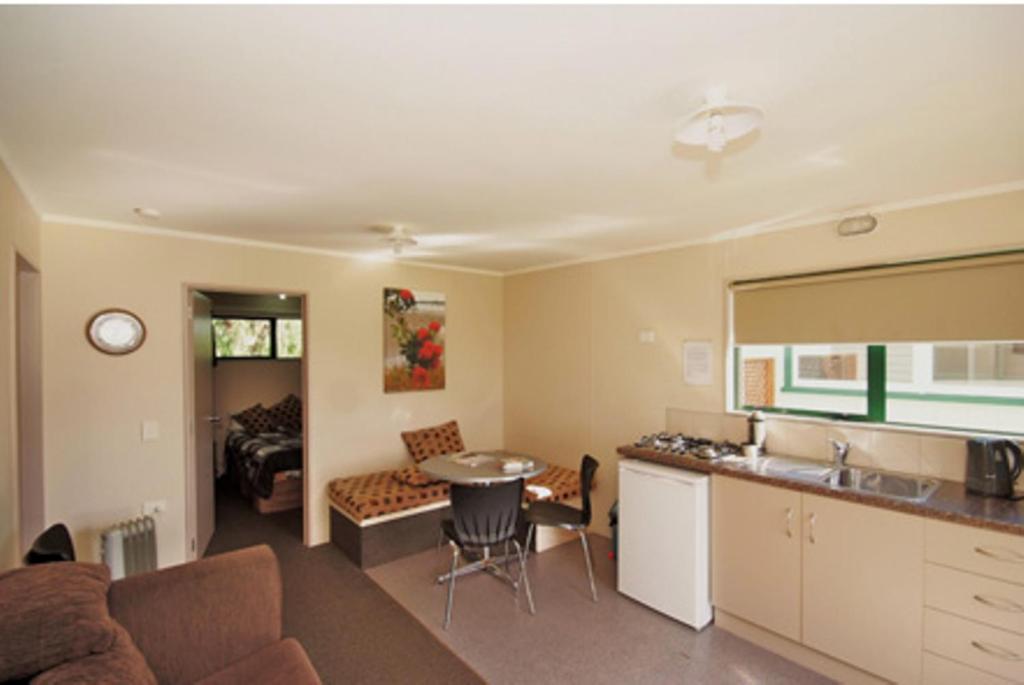 Omokoroa Kiwi Holiday Park Tauranga Værelse billede