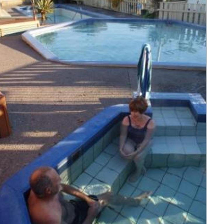 Omokoroa Kiwi Holiday Park Tauranga Eksteriør billede