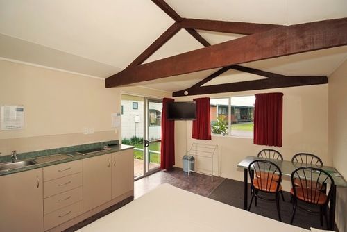 Omokoroa Kiwi Holiday Park Tauranga Eksteriør billede